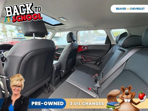 Used 2025 Kia Soul GT-Line w/ GT-Line Technology Package FWD image 15