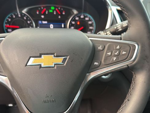 Used 2024 Chevrolet Equinox LT FWD image 21