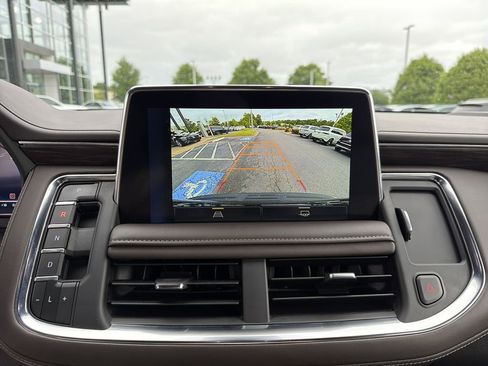 Used 2024 Chevrolet Tahoe LT RWD image 29