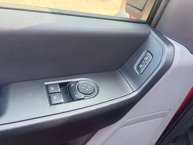 New 2026 Ford F550 4x4 Regular Cab Super Duty image 13