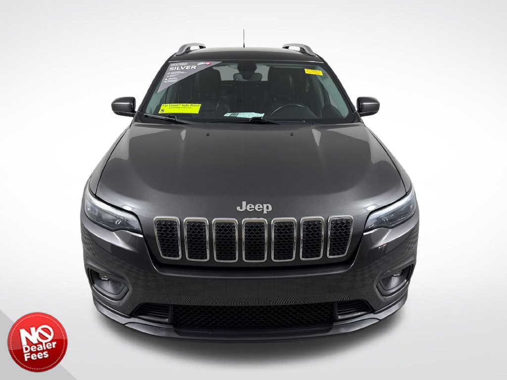 Used 2019 Jeep Cherokee Latitude Plus w/ Comfort/Convenience Group AWD/4WD image 9