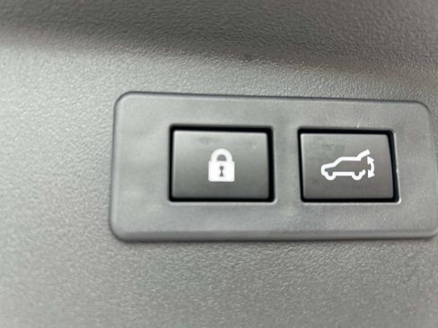 Certified 2026 Subaru Outback Touring XT AWD/4WD image 10