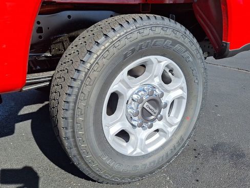 New 2026 Ford F250 XLT w/ FX4 Off-Road Package image 30