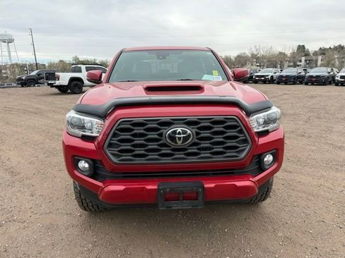 Used 2020 Toyota Tacoma TRD Sport w/ Technology Package image 9