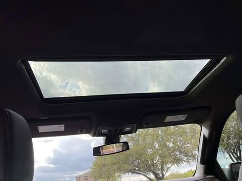 Used 2021 GMC Sierra 1500 Denali w/ Driver Alert Package II image 28