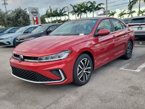 New 2026 Volkswagen Jetta SE image 3