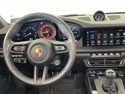 Certified 2024 Porsche 911 Carrera GTS RWD image 23