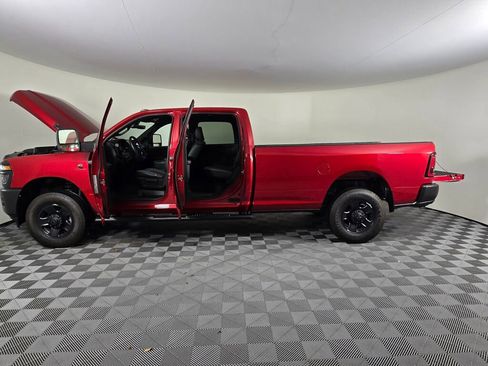 New 2026 RAM 3500 Tradesman image 15