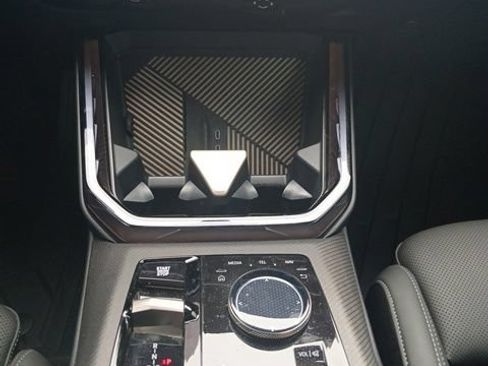 Used 2025 BMW X3 xDrive30i AWD/4WD image 22
