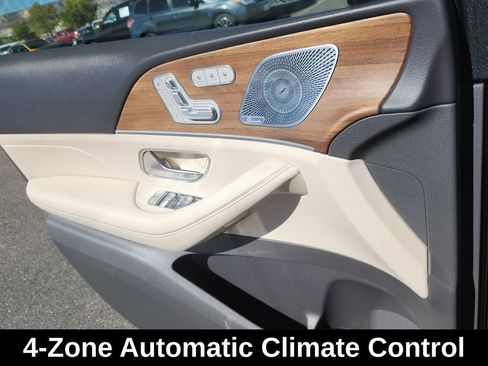 Used 2020 Mercedes-Benz GLS 450 4MATIC image 11