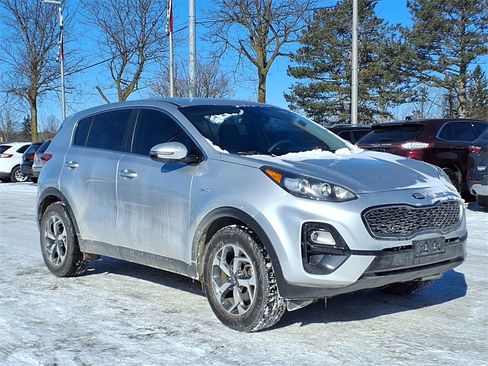 Used 2020 Kia Sportage LX w/ LX Popular Package image 3