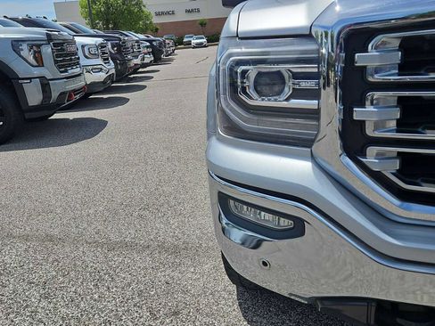 Used 2018 GMC Sierra 1500 SLT AWD/4WD image 20
