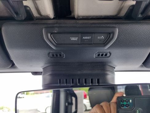 Used 2021 Jeep Gladiator Mojave w/ Dual Top Group AWD/4WD image 29