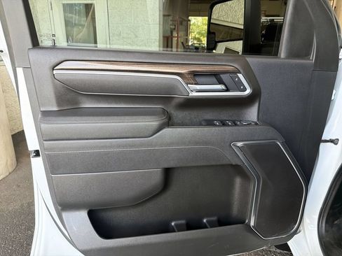 Used 2026 Chevrolet Silverado 3500 LT AWD/4WD image 23