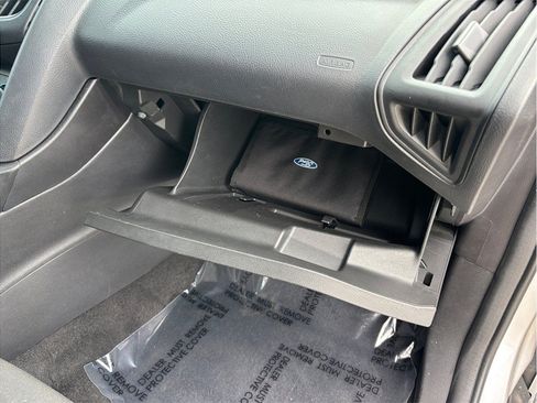Used 2018 Ford Focus S FWD image 30