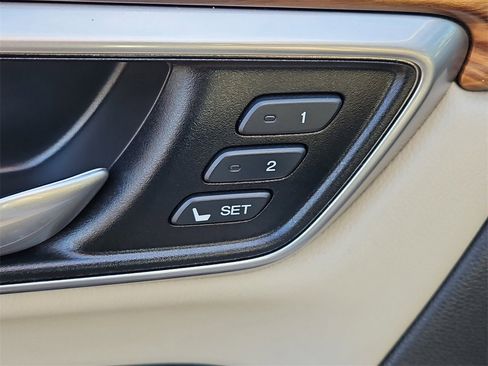 Used 2019 Honda CR-V EX-L image 19