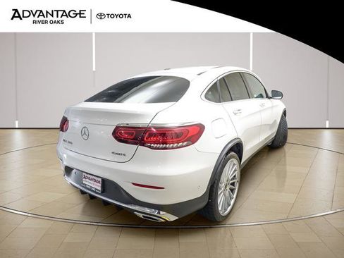 Used 2023 Mercedes-Benz GLC 300 4MATIC Coupe image 7