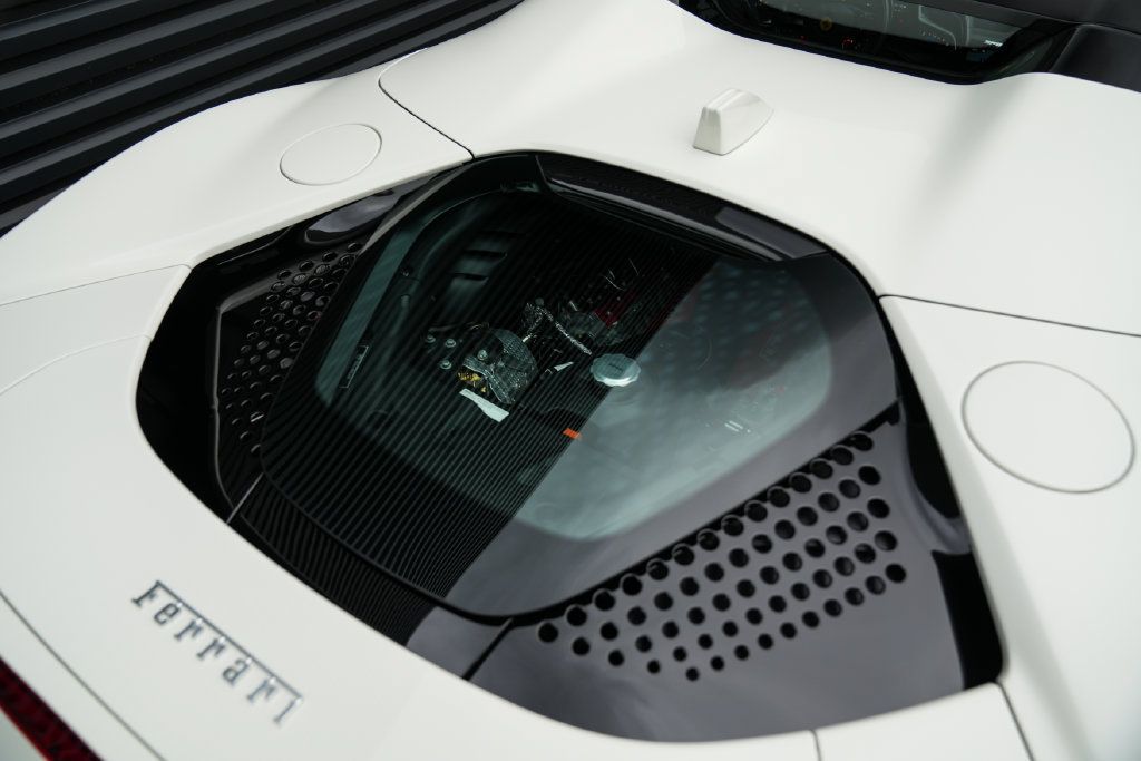 Used 2024 Ferrari SF90 Spider AWD/4WD image 21
