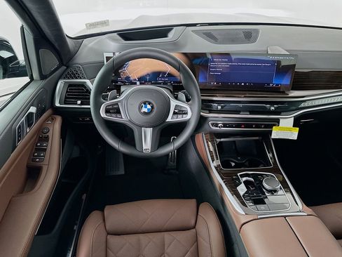New 2026 BMW X5 xDrive40i w/ M Sport Package image 19