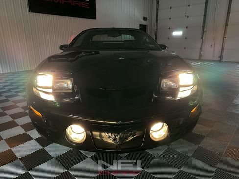 Used 1999 Pontiac Firebird Formula w/ Security Pkg image 45
