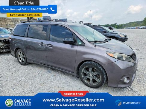 Used 2011 Toyota Sienna SE w/ Preferred Pkg FWD image 5