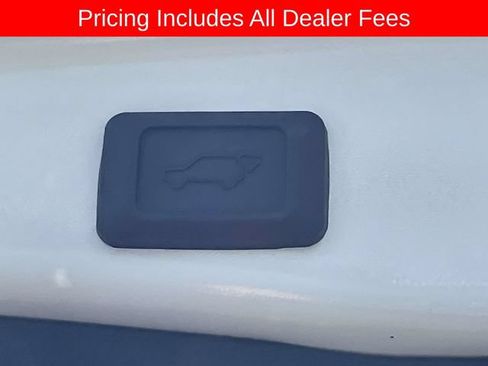 Used 2024 Toyota RAV4 XLE w/ Convenience Package AWD/4WD image 14