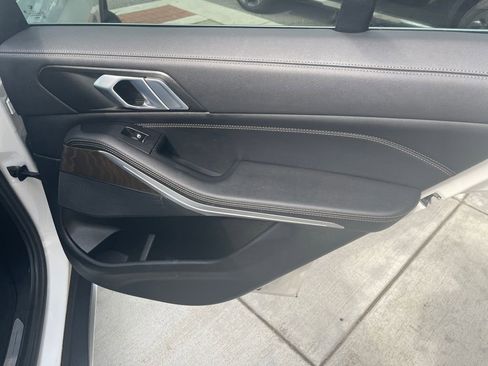 Used 2023 BMW X5 xDrive40i w/ Premium Package image 16