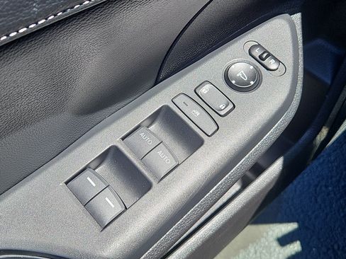 Used 2017 Honda Civic EX-L image 17