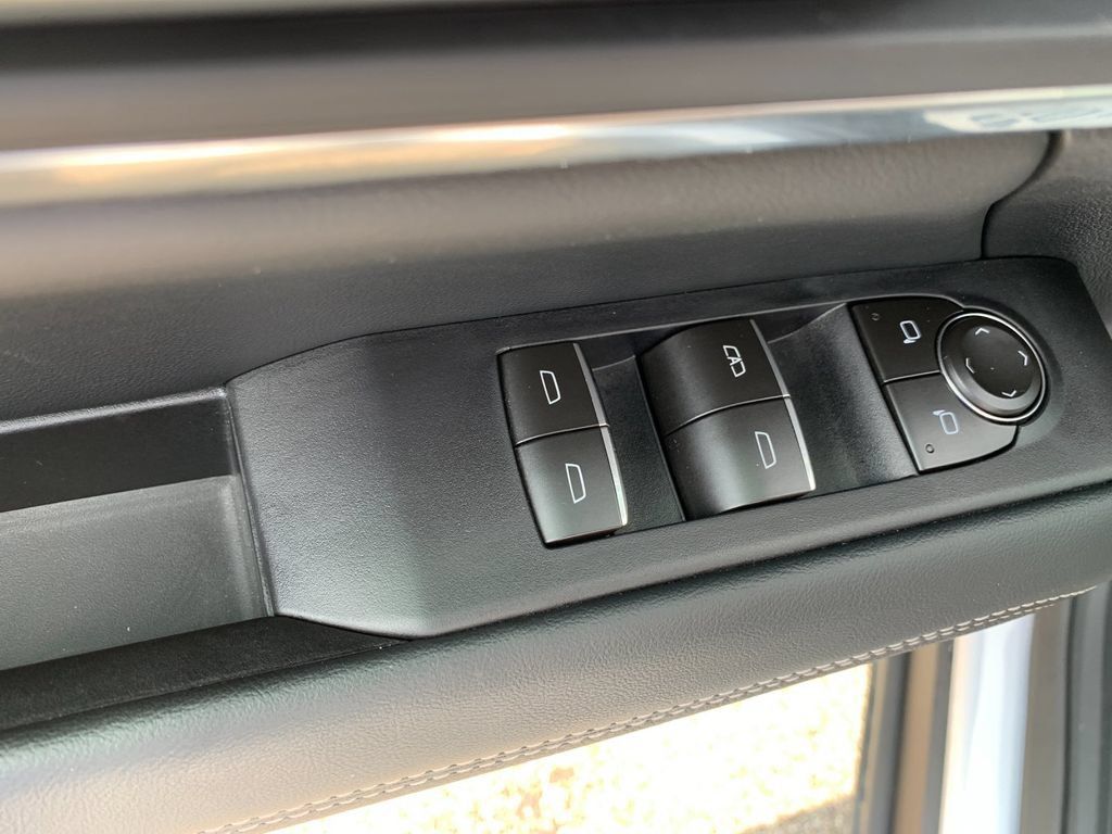 Used 2026 GMC Terrain Denali w/ LPO, Floor Liner Package AWD/4WD image 13