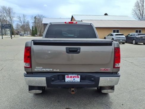 Used 2012 GMC Sierra 1500 SLE w/ Power Tech Package AWD/4WD image 4