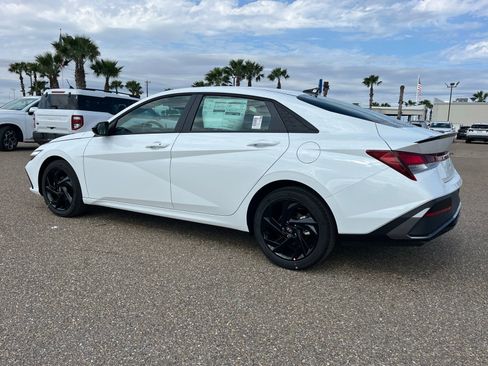 New 2026 Hyundai Elantra Sport FWD image 5