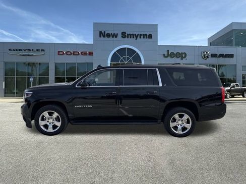 Used 2016 Chevrolet Suburban LT image 7