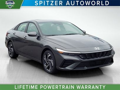 New 2024 Hyundai Elantra SEL w/ Convenience Package