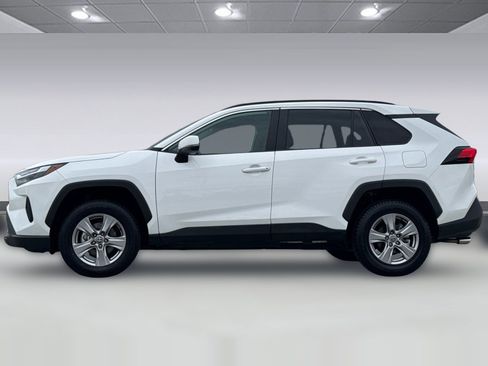 Used 2025 Toyota RAV4 XLE w/ Weather Package image 6