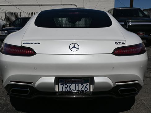 Used 2016 Mercedes-Benz AMG GT S image 4