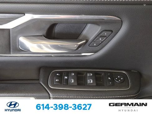 Used 2023 RAM 1500 Laramie AWD/4WD image 26