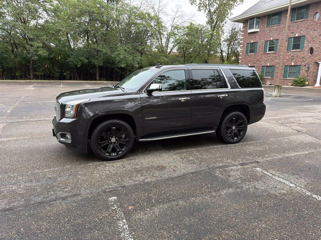 Used 2018 GMC Yukon SLE AWD/4WD image 1
