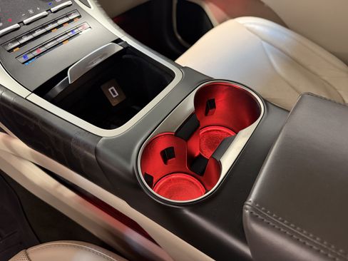 Used 2019 Lincoln Nautilus Reserve FWD image 21