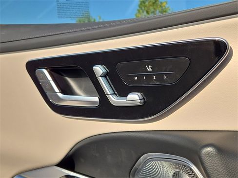 New 2026 Mercedes-Benz E 350 4MATIC Sedan image 21