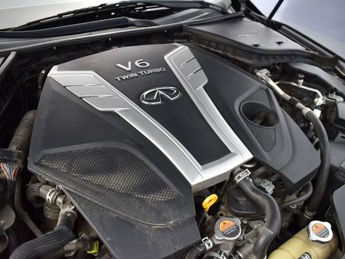 Used 2016 INFINITI Q50 3.0t Premium w/ 3.0T Premium Plus Package image 18