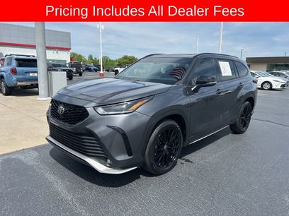 Used 2023 Toyota Highlander XSE