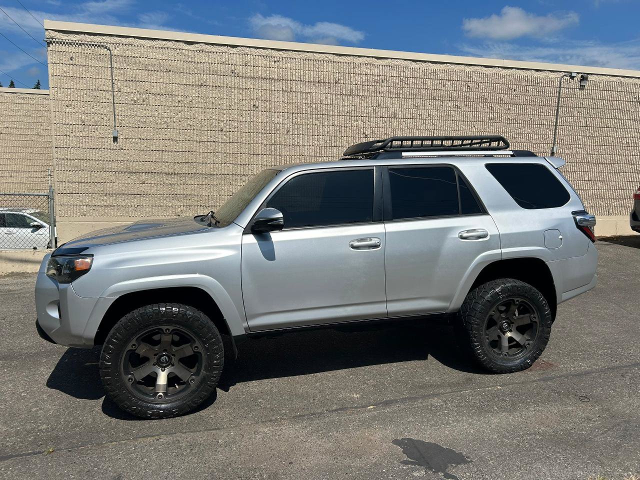 Used 2015 Toyota 4Runner Trail Premium AWD/4WD image 8