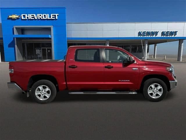 Used 2018 Toyota Tundra SR5 w/ SR5 Upgrade Package AWD/4WD image 3