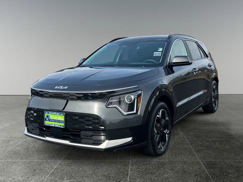 Used 2025 Kia Niro Wind image 3