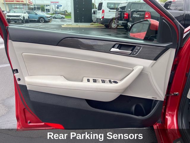 Used 2019 Hyundai Sonata Limited w/ Ultimate Package 04 FWD image 12