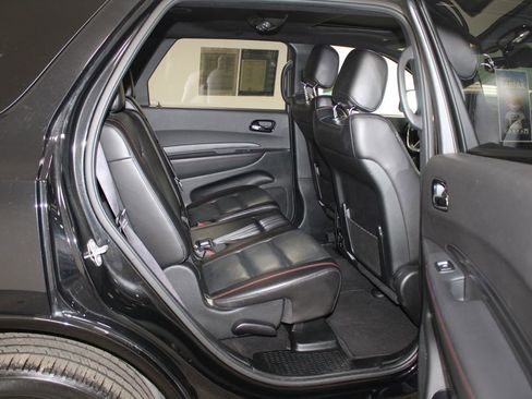 Used 2023 Dodge Durango GT image 34