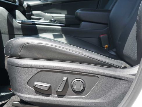 Certified 2023 Kia Sportage EX FWD image 16