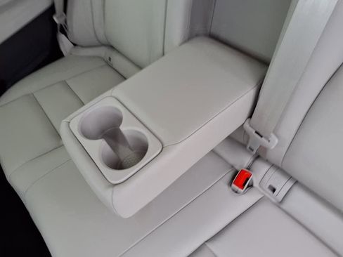 New 2025 Nissan Rogue SL w/ Tech Package image 38