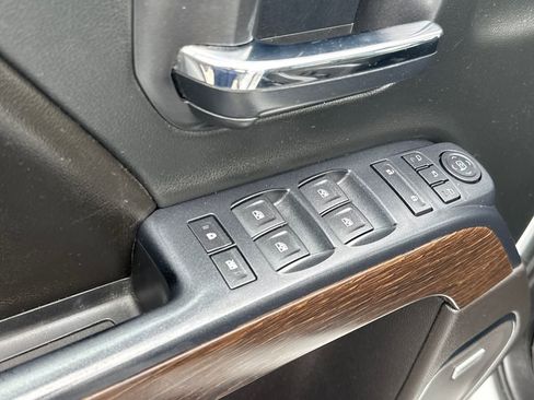 Used 2017 GMC Sierra 2500 Denali image 12