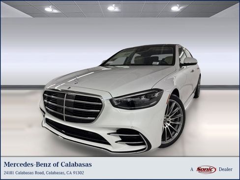 New 2026 Mercedes-Benz S 500 4MATIC image 1